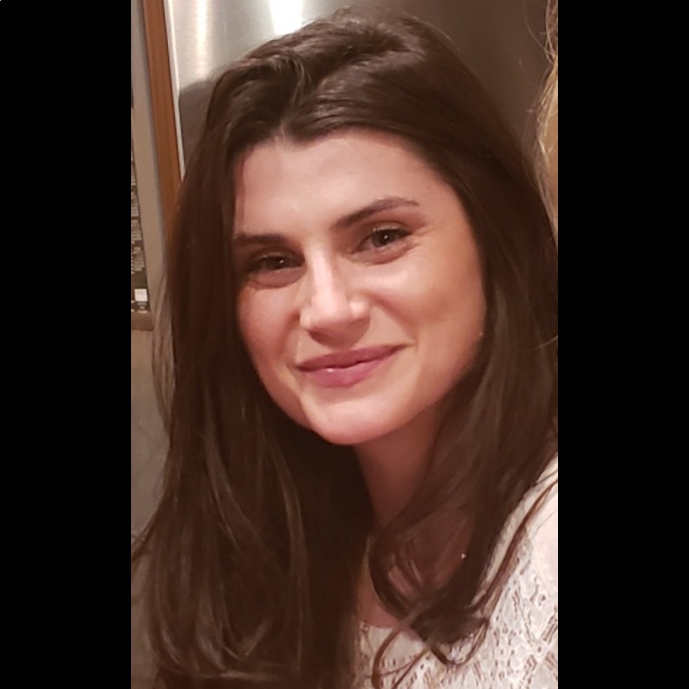 Meet your Posher, Eva